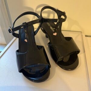 Steve Madden Glossy Black Sandals with heel girls size 1